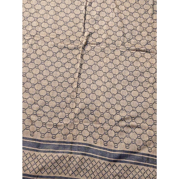 Gucci Brown & Beige GG Logo Print Wrap Shawl Scarf Pre-owned - Picture 11 of 16